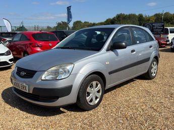 KIA RIO 1.4 GS Hatchback 5dr Petrol Manual (150 g/km, 95 bhp)