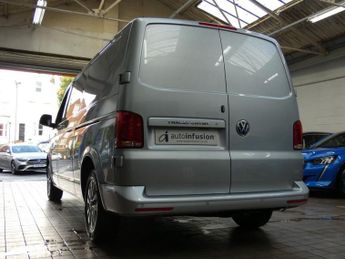 VOLKSWAGEN TRANSPORTER 2.0 TDI T28 Highline Panel Van 5dr Diesel Manual FWD LWB High Ro