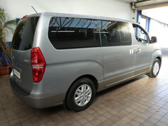 HYUNDAI i800 2.5 CRDi SE MPV 5dr Diesel Manual Euro 6 (136 ps)