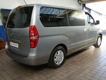 HYUNDAI i800 2.5 CRDi SE MPV 5dr Diesel Manual Euro 6 (136 ps)