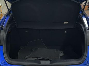 TOYOTA C-HR 1.8 VVT-h Icon SUV 5dr Petrol Hybrid CVT Euro 6 (s/s) (122 ps)