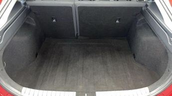 HYUNDAI IONIQ 1.6 h-GDi Premium SE Hatchback 5dr Petrol Hybrid DCT Euro 6 (s/s