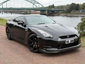 Nissan GT-R 3.8 V6 Black Edition Coupe 2dr Petrol Auto 4WD Euro 4 (485 ps)