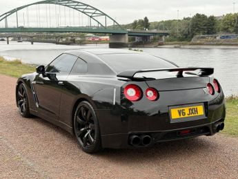 NISSAN GT-R 3.8 V6 Black Edition Coupe 2dr Petrol Auto 4WD Euro 4 (485 ps)