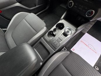 FORD FOCUS 1.0T EcoBoost Zetec Hatchback 5dr Petrol Auto Euro 6 (s/s) (125 