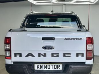 FORD RANGER 3.2 TDCi Wildtrak Pickup Double Cab 4dr Diesel Auto 4WD Euro 6 (