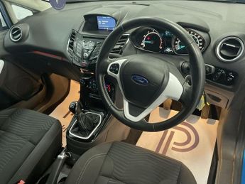 FORD FIESTA 1.0T EcoBoost Zetec Blue Edition Hatchback 5dr Petrol Manual Eur