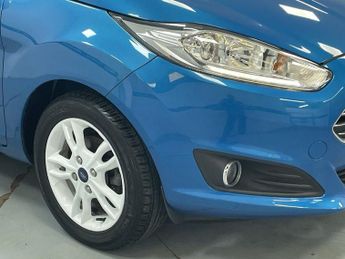 FORD FIESTA 1.0T EcoBoost Zetec Blue Edition Hatchback 5dr Petrol Manual Eur