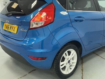 FORD FIESTA 1.0T EcoBoost Zetec Blue Edition Hatchback 5dr Petrol Manual Eur