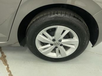 VOLKSWAGEN POLO 1.0 TSI SE Hatchback 5dr Petrol DSG Euro 6 (s/s) (95 ps) - AA IN