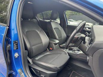 FORD FOCUS 1.5 EcoBlue ST-Line X Hatchback 5dr Diesel Auto Euro 6 (s/s) (12