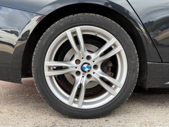 BMW 3 SERIES 2.0 320d M Sport Saloon 4dr Diesel Auto Euro 6 (s/s) (190 ps)