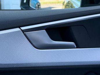 AUDI A5 CABRIOLET 2.0 TDI 40 Sport Convertible 2dr Diesel S Tronic Euro 6 (s/s) (1