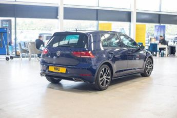 VOLKSWAGEN GOLF 2.0 TDI R-Line Hatchback 5dr Diesel DSG Euro 6 (s/s) (150 ps)