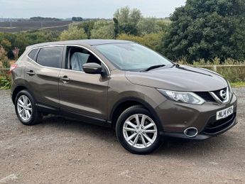 Nissan Qashqai 1.2 DIG-T Acenta Premium SUV 5dr Petrol Manual 2WD Euro 5 (s/s) 