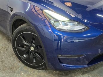 TESLA MODEL Y (Dual Motor) Long Range SUV 5dr Electric Auto 4WDE (384 bhp)