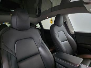 TESLA MODEL Y (Dual Motor) Long Range SUV 5dr Electric Auto 4WDE (384 bhp)