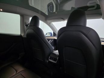 TESLA MODEL Y (Dual Motor) Long Range SUV 5dr Electric Auto 4WDE (384 bhp)