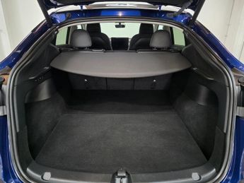 TESLA MODEL Y (Dual Motor) Long Range SUV 5dr Electric Auto 4WDE (384 bhp)