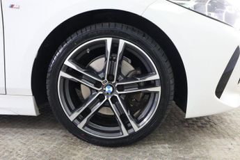 BMW 1 SERIES 1.5 118i M Sport DCT Euro 6 (s/s) 5dr