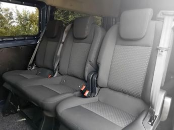 FORD TRANSIT CUSTOM 2.0 320 EcoBlue Trend Kombi Minibus 5dr Diesel Auto L2 H2 Euro 6