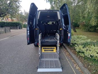 FORD TRANSIT CUSTOM 2.0 320 EcoBlue Trend Kombi Minibus 5dr Diesel Auto L2 H2 Euro 6