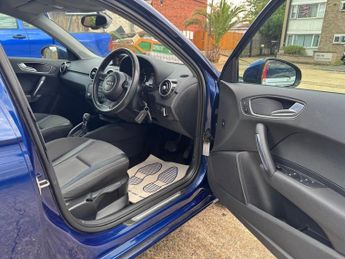 AUDI A1 1.4 TFSI Sport Sportback 5dr Petrol S Tronic Euro 5 (s/s) (122 p