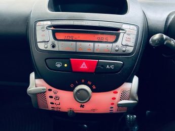 CITROEN C1 1.0i VTR Hatchback 5dr Petrol Manual Euro 5 (68 ps)
