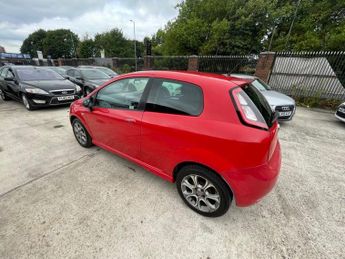 FIAT PUNTO 1.4 GBT Hatchback 3dr Petrol Manual Euro 5 (s/s) (77 bhp)
