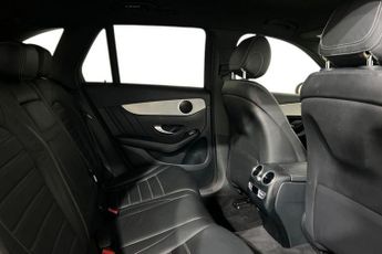 MERCEDES-BENZ GLC 2.0 GLC300e 13.5kWh AMG Line SUV 5dr Petrol Plug-in Hybrid G-Tro