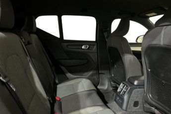 VOLVO XC40 1.5h T4 Recharge 10.7kWh Plus SUV 5dr Petrol Plug-in Hybrid Auto