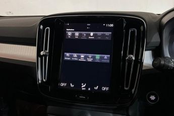 VOLVO XC40 1.5h T4 Recharge 10.7kWh Plus SUV 5dr Petrol Plug-in Hybrid Auto