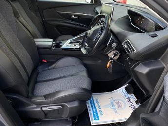 PEUGEOT 3008 1.2 PureTech GPF Allure SUV 5dr Petrol EAT Euro 6 (s/s) (130 ps)