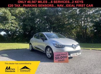 Renault Clio 0.9 TCe Dynamique MediaNav Hatchback 5dr Petrol Manual Euro 5 (s