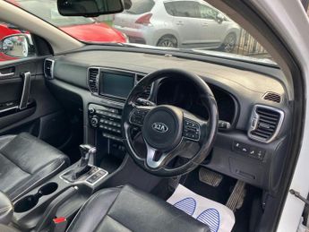 KIA SPORTAGE 2.0 CRDi KX-4 SUV 5dr Diesel Auto AWD Euro 6 (182 bhp)