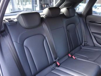 AUDI RS Q3 2.5 TFSI SUV 5dr Petrol S Tronic quattro Euro 6 (s/s) (340 ps)