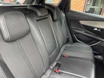 PEUGEOT 3008 1.5 BlueHDi GT SUV 5dr Diesel EAT Euro 6 (s/s) (130 ps)
