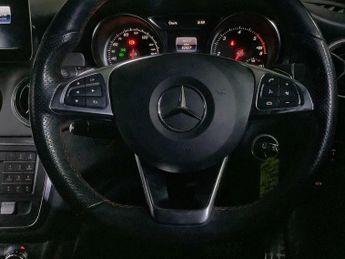 MERCEDES-BENZ CLA 2.1 CLA220d AMG Line Night Edition (Plus) Coupe 4dr Diesel 7G-DC