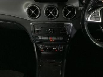 MERCEDES-BENZ CLA 2.1 CLA220d AMG Line Night Edition (Plus) Coupe 4dr Diesel 7G-DC