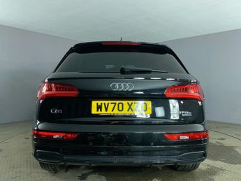 AUDI Q5 2.0 TFSIe 50 Black Edition SUV 5dr Petrol Plug-in Hybrid S Troni