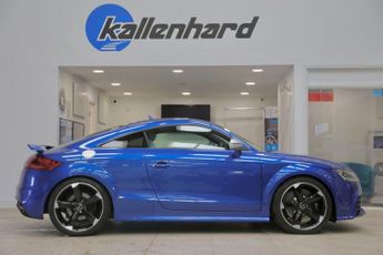 AUDI TT RS 2.5 TFSI RS 2dr Petrol S Tronic quattro Euro 5 (340 ps)