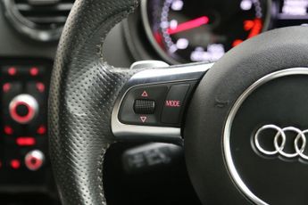 AUDI TT RS 2.5 TFSI RS 2dr Petrol S Tronic quattro Euro 5 (340 ps)