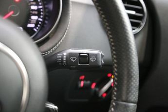 AUDI TT RS 2.5 TFSI RS 2dr Petrol S Tronic quattro Euro 5 (340 ps)