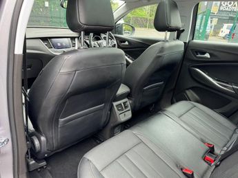 VAUXHALL GRANDLAND X 1.5 Turbo D BlueInjection Elite Nav SUV 5dr Diesel Auto 8Spd Eur