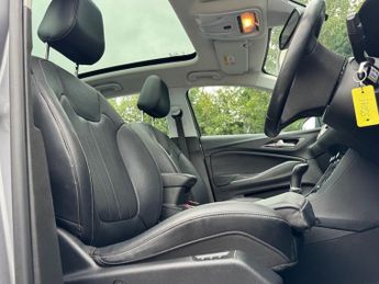 VAUXHALL GRANDLAND X 1.5 Turbo D BlueInjection Elite Nav SUV 5dr Diesel Auto 8Spd Eur