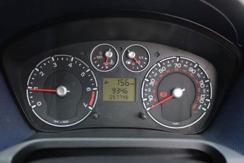 FORD FIESTA 1.25 Style Hatchback 5dr Petrol Manual (142 g/km, 74 bhp)