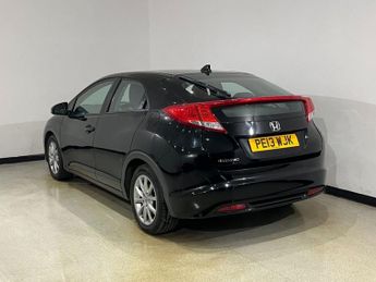 HONDA CIVIC 1.8 i-VTEC ES Hatchback 5dr Petrol Manual Euro 5 (s/s) (142 ps)