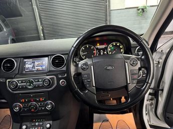 LAND ROVER DISCOVERY 4 3.0 SD V6 Graphite SUV 5dr Diesel Auto 4WD Euro 6 (s/s) (256 bhp