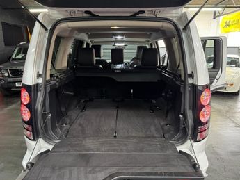 LAND ROVER DISCOVERY 4 3.0 SD V6 Graphite SUV 5dr Diesel Auto 4WD Euro 6 (s/s) (256 bhp