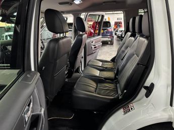 LAND ROVER DISCOVERY 4 3.0 SD V6 Graphite SUV 5dr Diesel Auto 4WD Euro 6 (s/s) (256 bhp